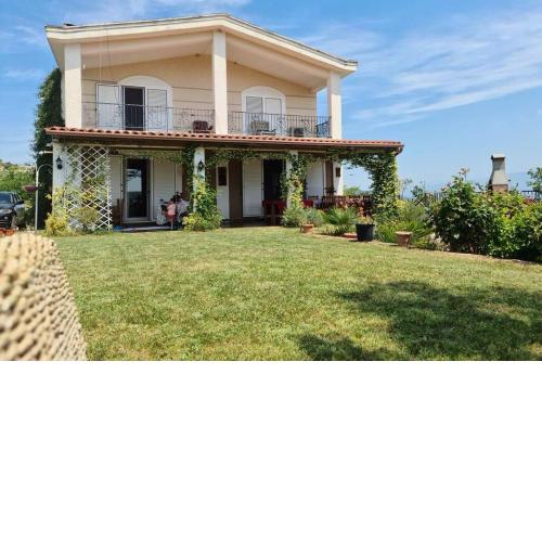 "Kasneci Residence" Countryside Villa