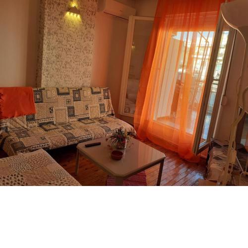 KASSANDROU 111