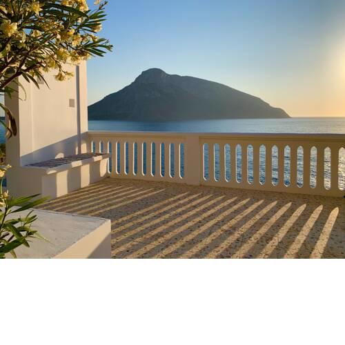 Kastelli Blu SEA - Luxury Waterfront Designer Villa