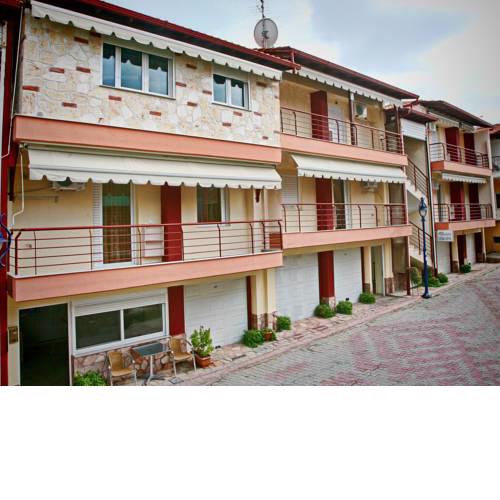 Katerina Apartments
