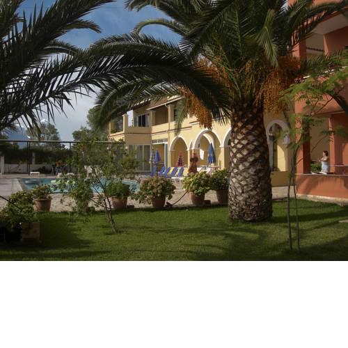 Katerina Pool Apartments