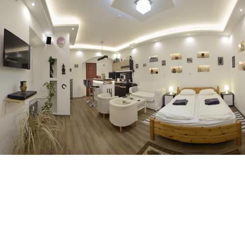 Kathy apartment