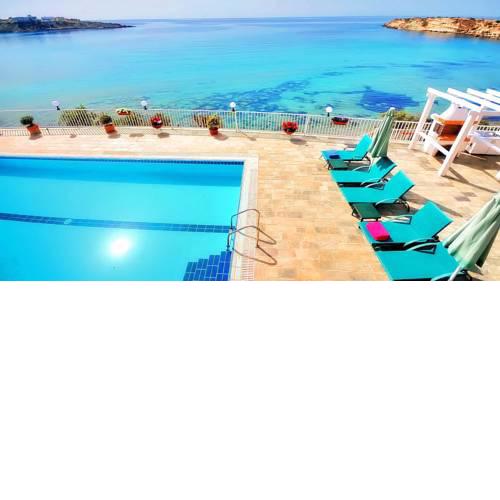 Katina Beach Villa