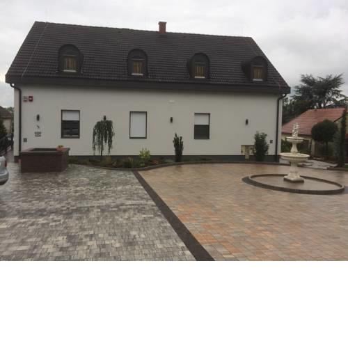 Katzer Villa