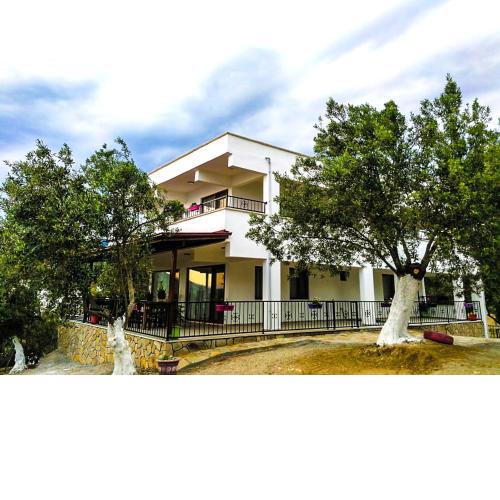 Kaymak Tepesi Tatil Evi