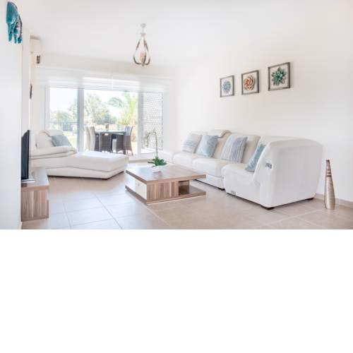 Kayra Apartment with Private Pool