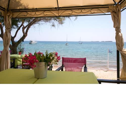 Kefalonia Beach Hotel & Bungalows