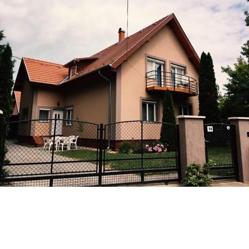 Kelemen Apartmanok