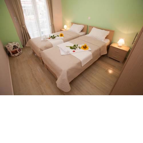 Kentrikon Suites