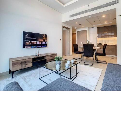 Key View - Aziz Residence