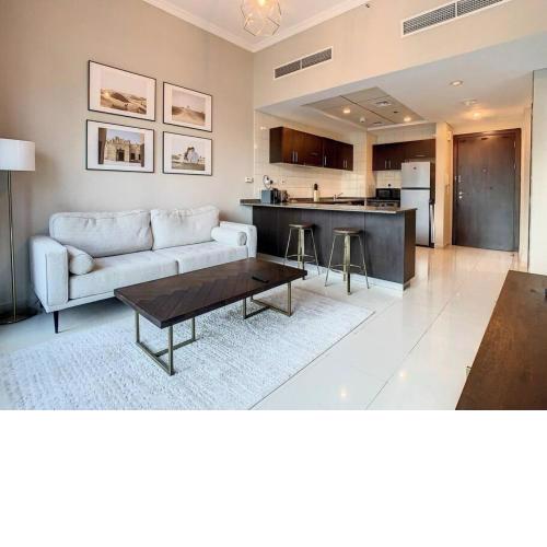 Key View - Bay Central