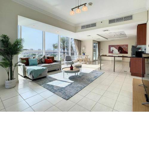 Key View - C Lake View, JLT