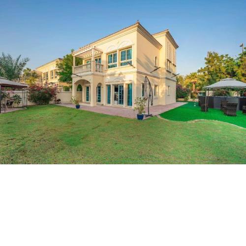 Key View - District 8A Villa JVT