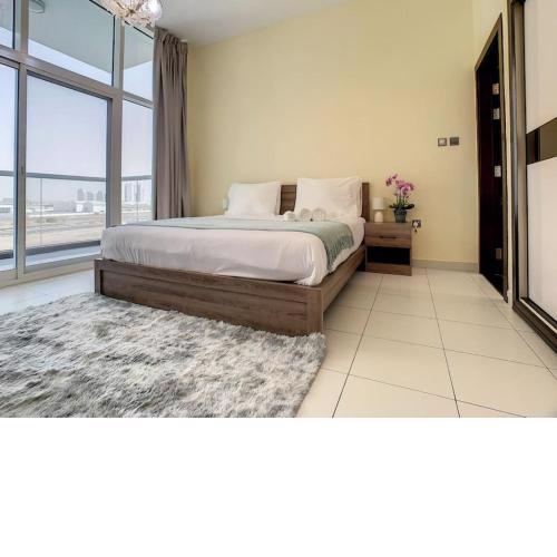 Key View - Glitz 3, Tower 2