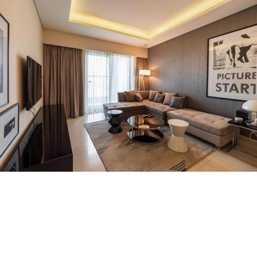 Key View - Paramount D