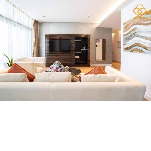 Keysplease 2 BR minutes to Dubai Mall 408, City Walk