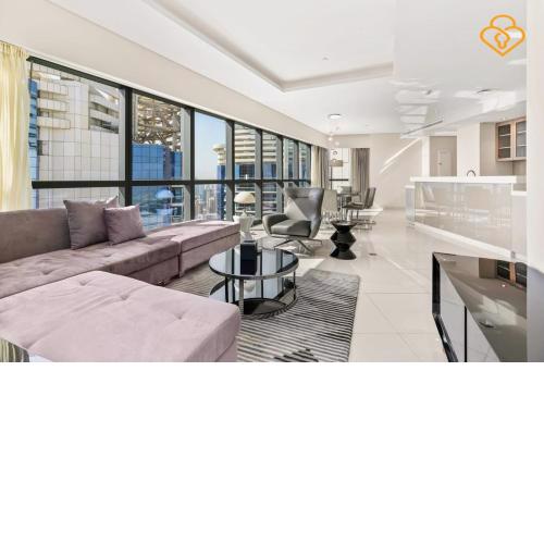 Keysplease Amazing Penthouse Level 3 BR, Paramount Tower 01