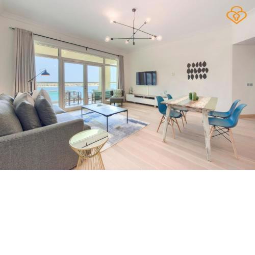 Keysplease Seaview 2 B/R With Beach access, Palm Jumeirah