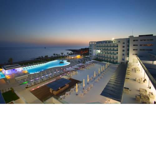 King Evelthon Beach Hotel & Resort