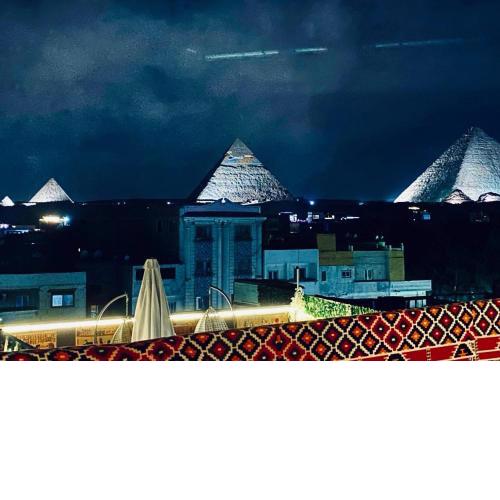 king majestic pyramids inn