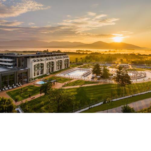 Kings' Valley Medical & Spa Hotel