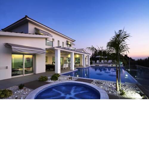 Kissonerga Villa Sleeps 12 with Pool and WiFi
