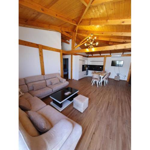 Klajdi Apartaments