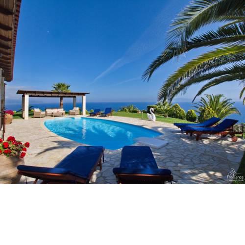 Kleismata Villa Sleeps 6
