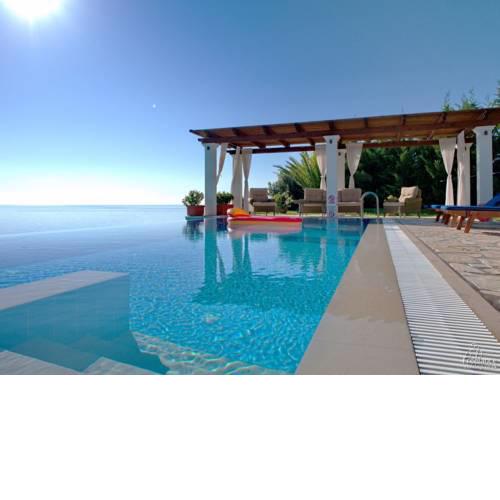 Kleismata Villa Sleeps 6