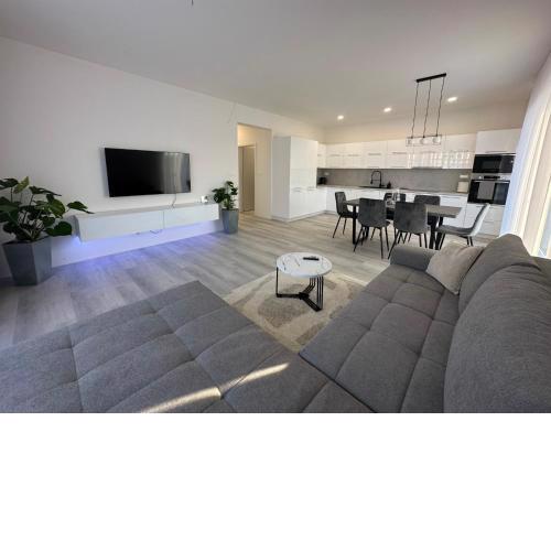 Klimatizovaný Apartmánový dom s vírivkou, 9A