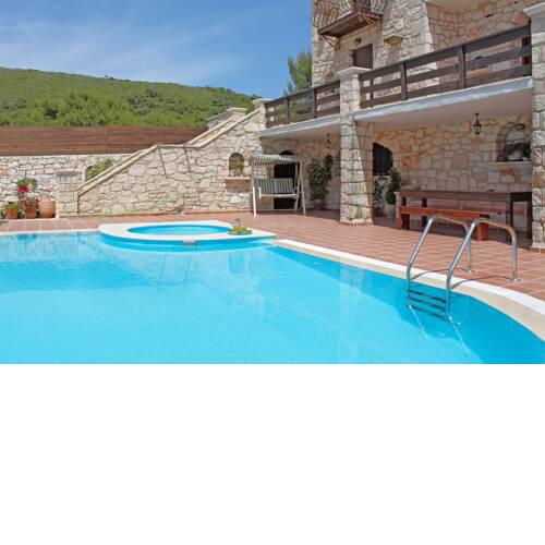 Koiliomenos Villa Sleeps 12 with Pool and Air Con