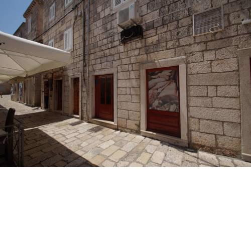 Kolenda Apartment - Down Town
