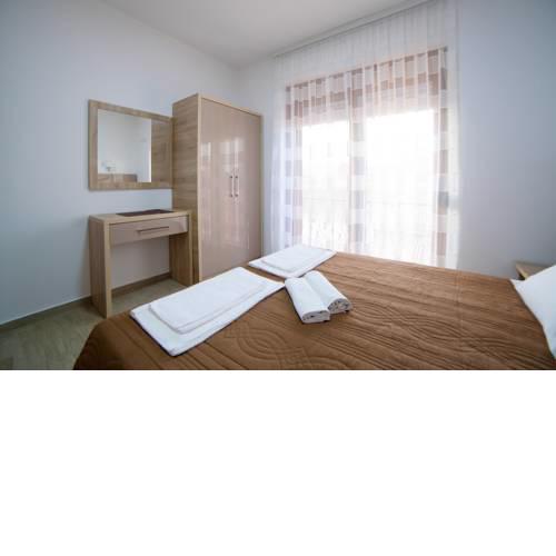 Kollari Apartments