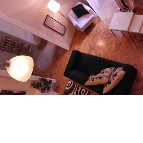 Kolyn Apartment