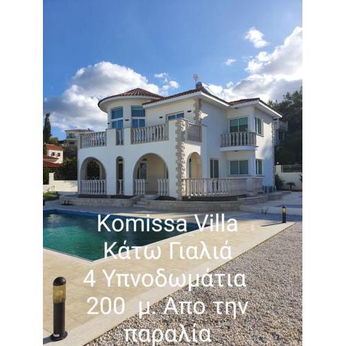 Komissa Villa