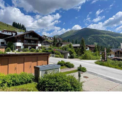 Königsleiten Ski- und Wanderwohnung Top 40 an der Piste und Lift