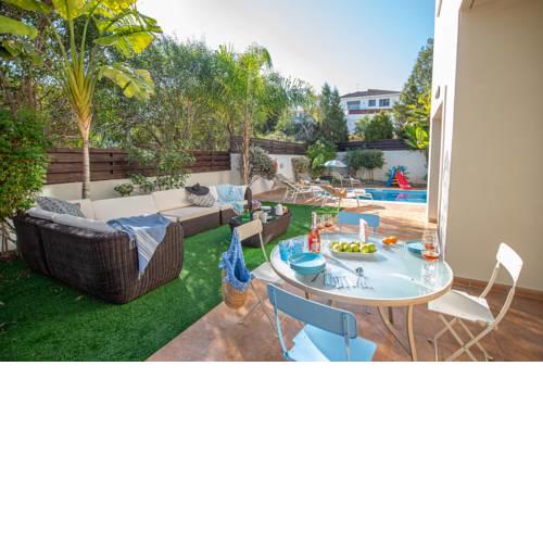 Konnos Beach Villa No 5