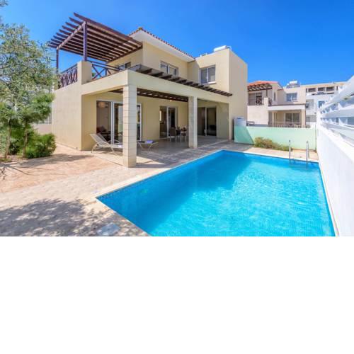 Konnos Beach Villas