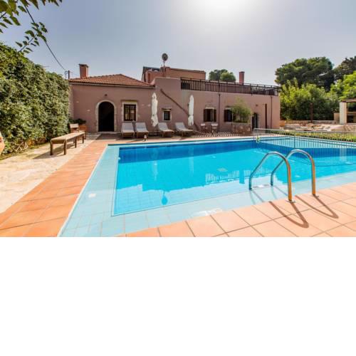 Korakies Villa Sleeps 6 Pool Air Con WiFi