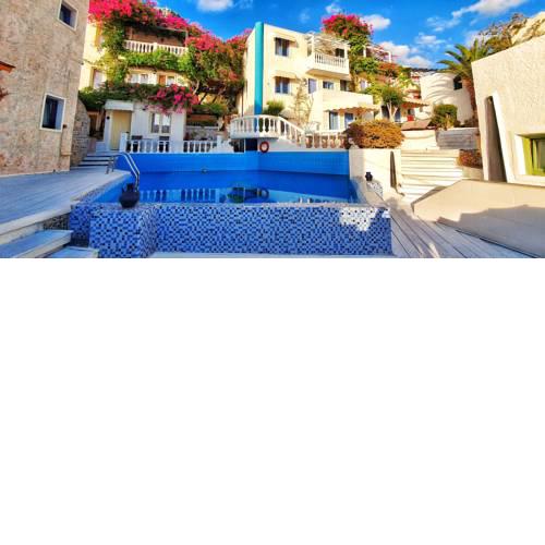 Korifi Suites Collection (Adults)