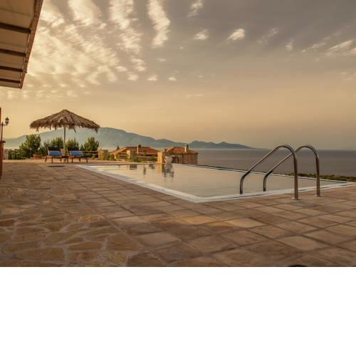 Korithi Villa Sleeps 4 Pool Air Con WiFi