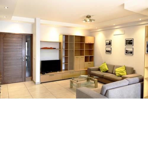 Kornesios Suite