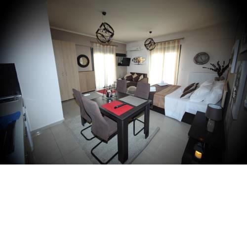 Kosmos Service Apartment(free close parking)