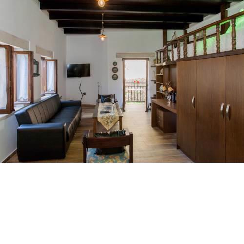 Kostanna Apartment
