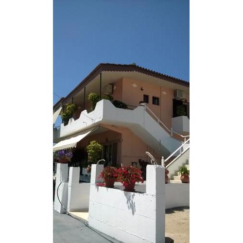 Kostas Christos Rooms