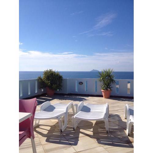 Kostas Rooms & Apartments