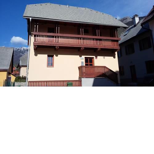 Kot House