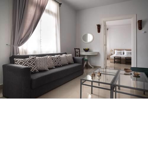 Kotinos, a historic neoclassical apartment