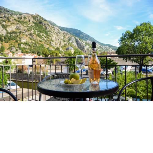 Kotor's treasure apartments