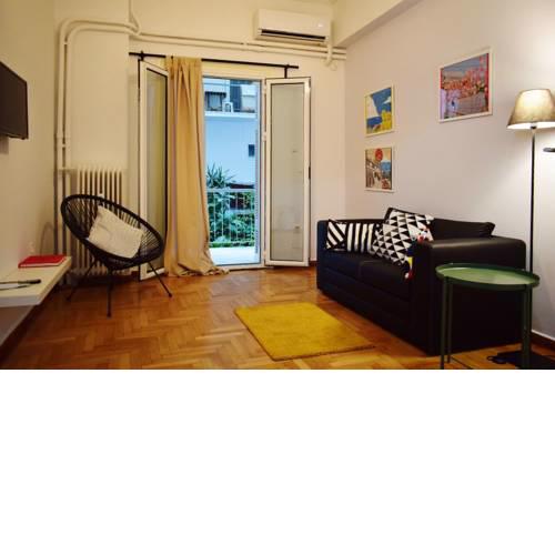 Koukaki Cozy Apartment
